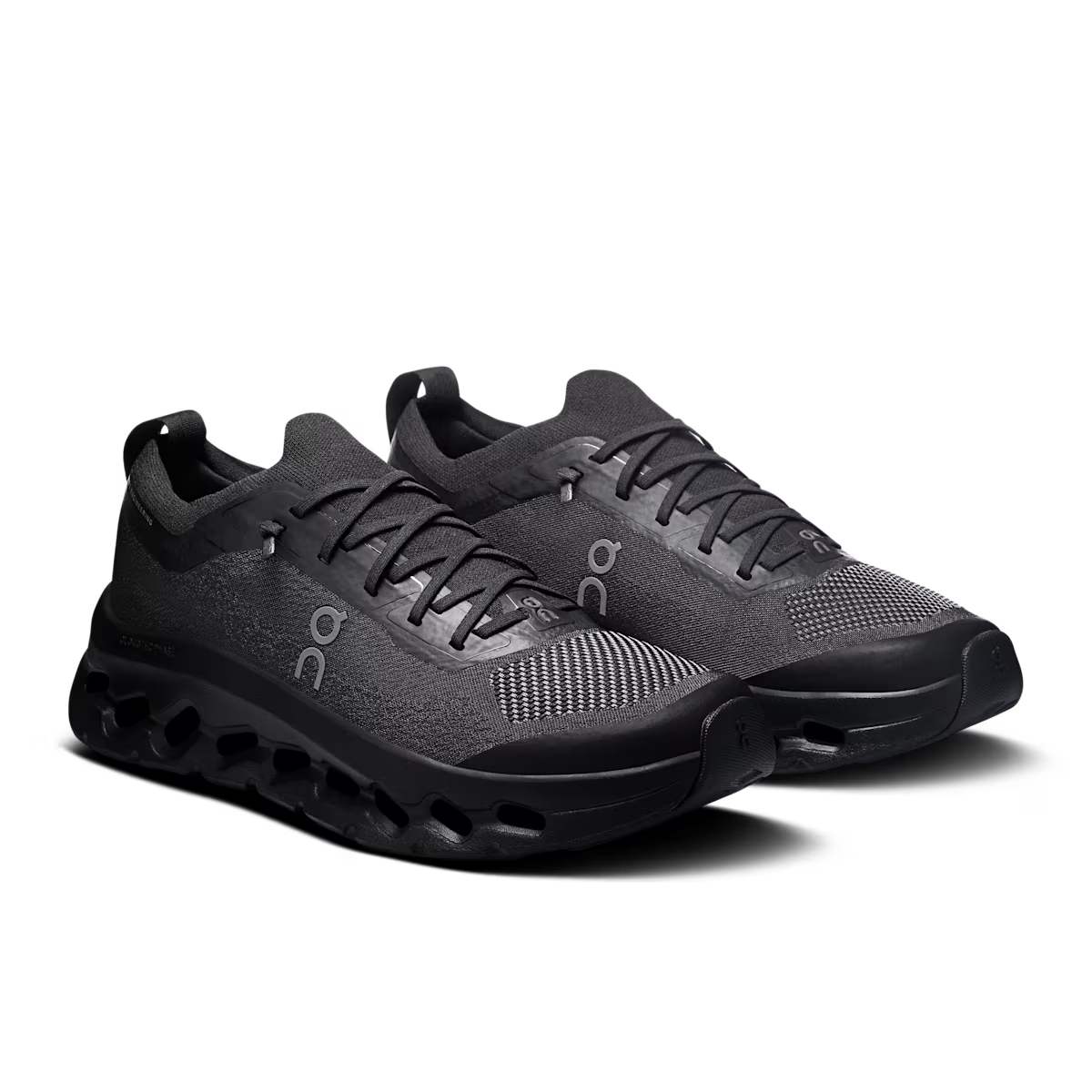 Auf dem Wolkenneigungsmond