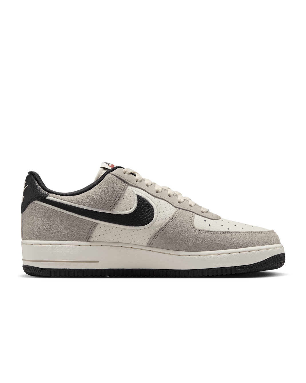 Nike Air Force 1 '07