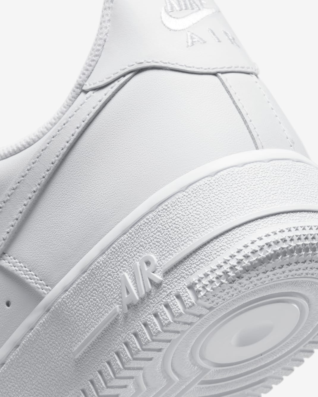 Nike Air Force 1 '07